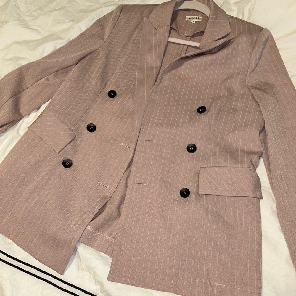 Double-Breasted Blazer in Light Pink